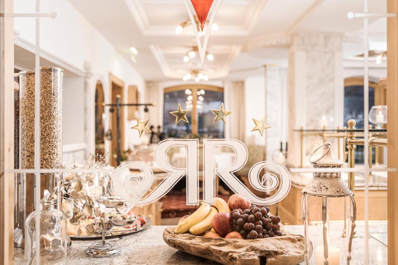 Hotel Riedl Im Zillertal Штумм Экстерьер фото